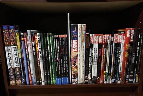 how to store comics